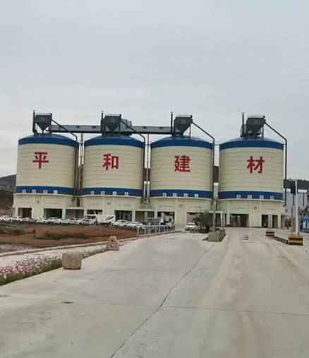 大型钢板库